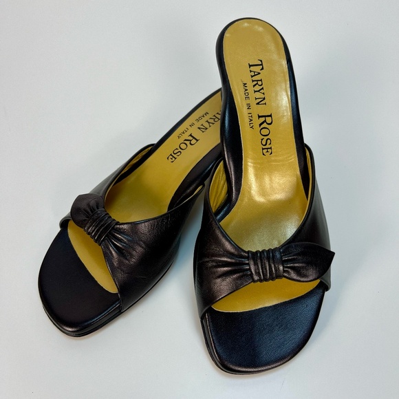 Taryn Rose Black Leather Sandals - Picture 1 of 11